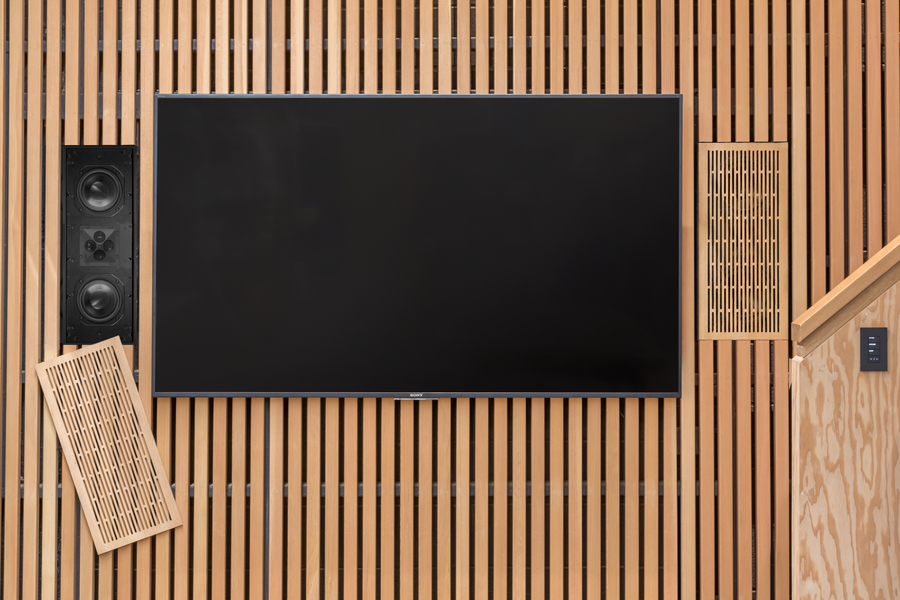 How Working with an Audio-Visual Specialist Transforms Your Home Entertainment